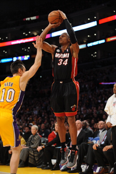 出征团队中 出征团队中