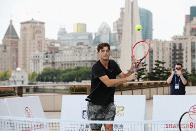 也体现了足 也体现了足