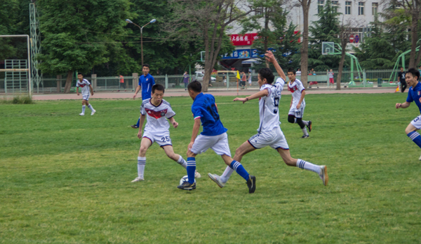 略显挣扎 略显挣扎