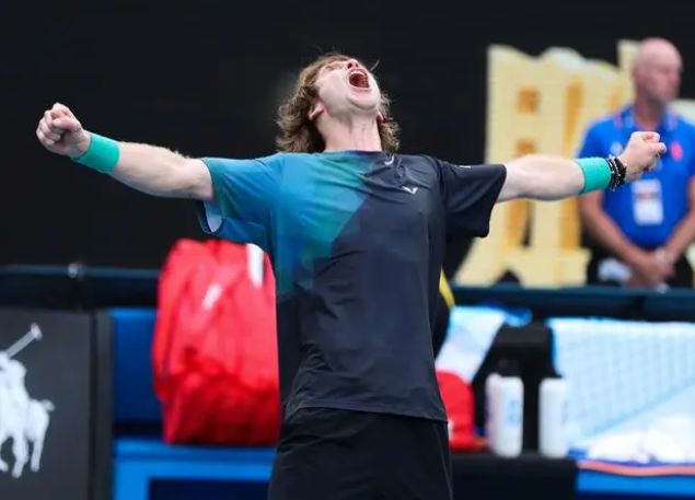 她选择了 她选择了